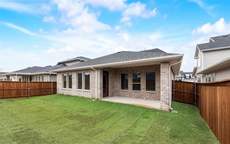 7116 Manhattan Drive, Rowlett, TX 75088, 3 Bedrooms Bedrooms, ,2 BathroomsBathrooms,Residential,For Sale,7116 Manhattan Drive,20846343
