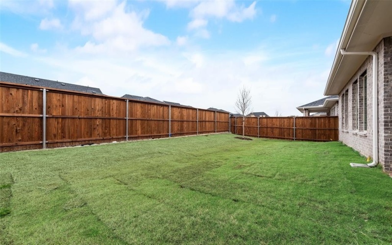 7116 Manhattan Drive, Rowlett, TX 75088, 3 Bedrooms Bedrooms, ,2 BathroomsBathrooms,Residential,For Sale,7116 Manhattan Drive,20846343