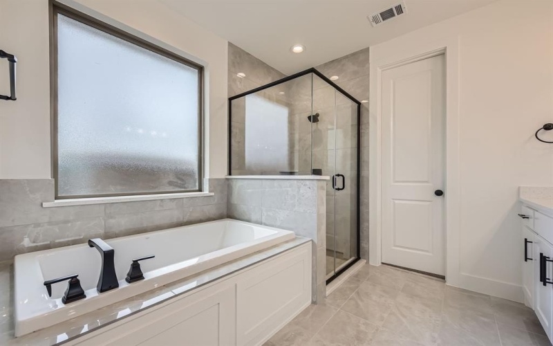 11309 Bratton Boulevard, Fort Worth, TX 76052, 4 Habitaciones Habitaciones , ,3 BañosBaños,Residential,En Venta,11309 Bratton Boulevard,20846601