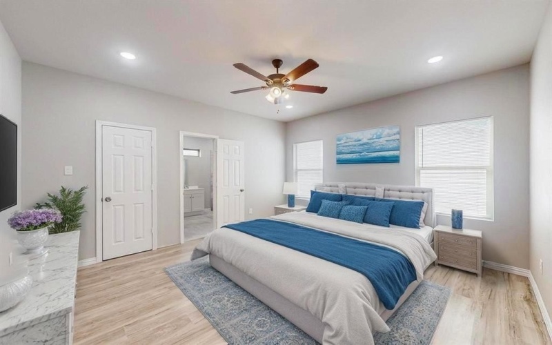10323 Tamworth Drive, Dallas, TX 75217, 4 Bedrooms Bedrooms, ,3 BathroomsBathrooms,Residential,For Sale,10323 Tamworth Drive,20846602