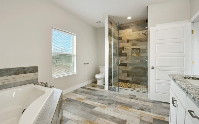 804 McDonald Road, Bellevue, TX 76228, 3 Bedrooms Bedrooms, ,2 BathroomsBathrooms,Residential,For Sale,804 McDonald Road,20846638