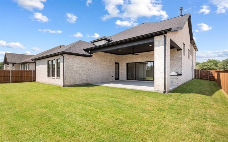 773 Bear Creek Drive, Hurst, TX 76054, 4 Bedrooms Bedrooms, ,5 BathroomsBathrooms,Residential,For Sale,773 Bear Creek Drive,0,20843849