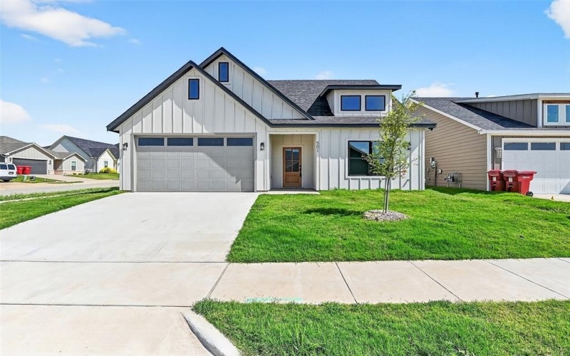 501 Southern Drive, Sherman, TX 75092, 3 Habitaciones Habitaciones , ,2 BañosBaños,Residential,En Venta,501 Southern Drive,20849642