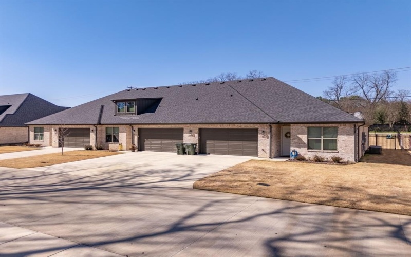 14195 County Road 192, Tyler, TX 75703, 20 Bedrooms Bedrooms, ,15 BathroomsBathrooms,Residential Multi Family,For Sale,14195 County Road 192,20850069