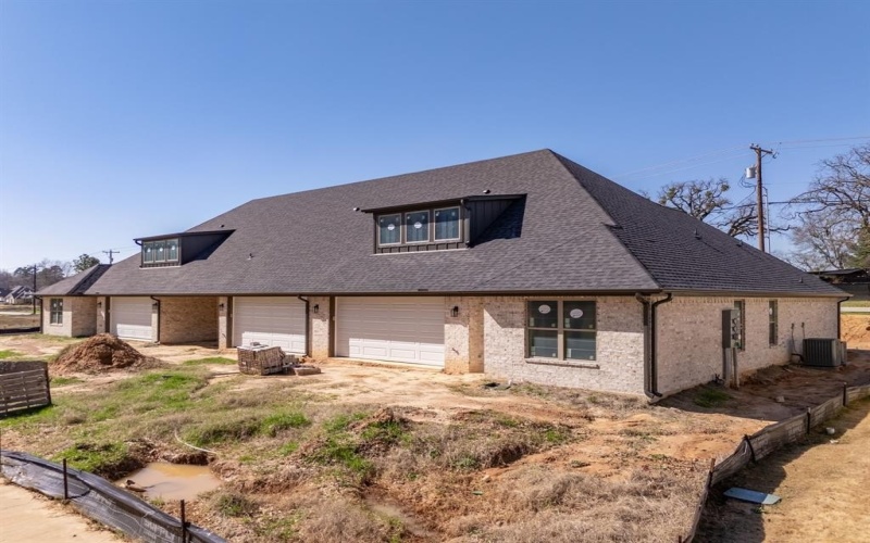 14195 County Road 192, Tyler, TX 75703, 20 Bedrooms Bedrooms, ,15 BathroomsBathrooms,Residential Multi Family,For Sale,14195 County Road 192,20850069