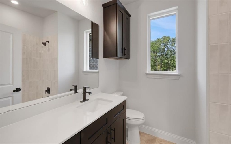 1636 Keneipp Road, Carrollton, TX 75006, 4 Bedrooms Bedrooms, ,3 BathroomsBathrooms,Residential,For Sale,1636 Keneipp Road,20849686