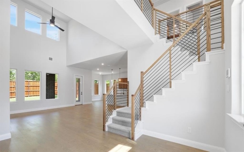 1636 Keneipp Road, Carrollton, TX 75006, 4 Bedrooms Bedrooms, ,3 BathroomsBathrooms,Residential,For Sale,1636 Keneipp Road,20849686