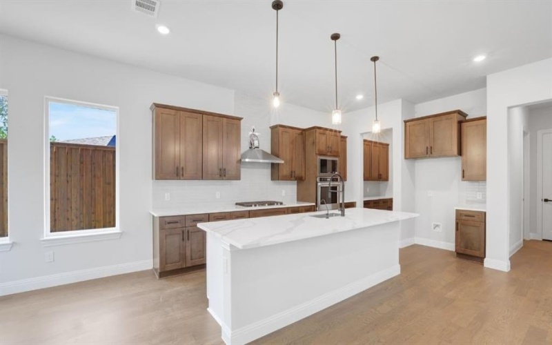 1636 Keneipp Road, Carrollton, TX 75006, 4 Bedrooms Bedrooms, ,3 BathroomsBathrooms,Residential,For Sale,1636 Keneipp Road,20849686
