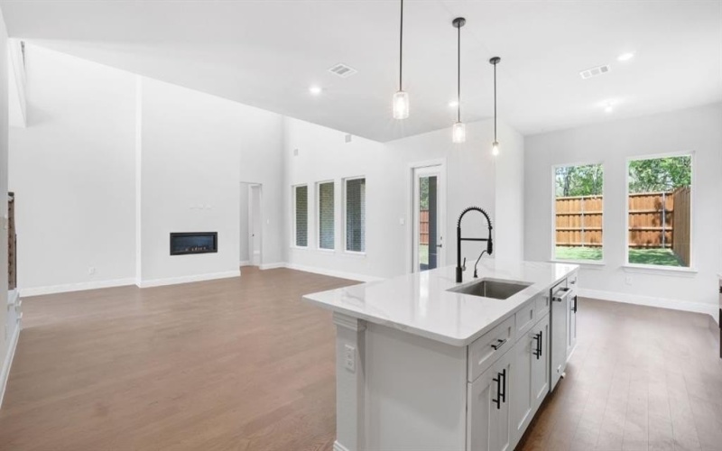 1636 Keneipp Road, Carrollton, TX 75006, 4 Bedrooms Bedrooms, ,3 BathroomsBathrooms,Residential,For Sale,1636 Keneipp Road,20849686