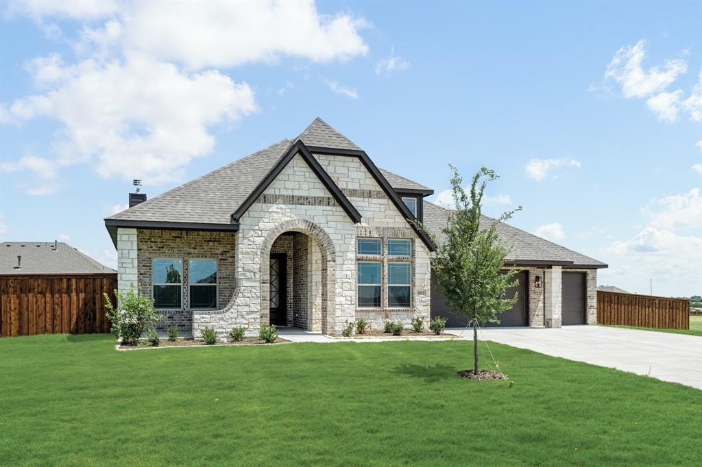9352 Wildcat Ridge, Godley, TX 76044, 4 Bedrooms Bedrooms, ,3 BathroomsBathrooms,Residential,For Sale,9352 Wildcat Ridge,20849008