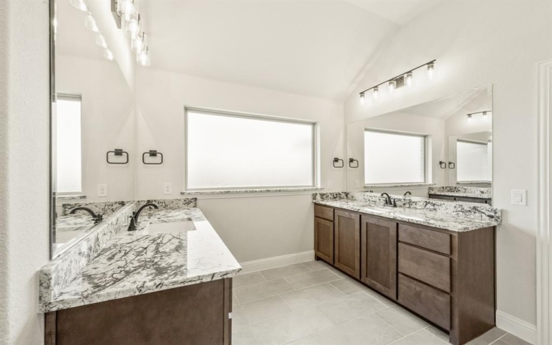 9352 Wildcat Ridge, Godley, TX 76044, 4 Bedrooms Bedrooms, ,3 BathroomsBathrooms,Residential,For Sale,9352 Wildcat Ridge,20849008