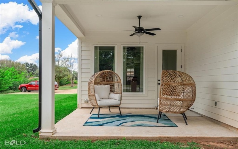 28 Chez Moi Drive, Bossier City, LA 71111, 3 Bedrooms Bedrooms, ,2 BathroomsBathrooms,Residential,For Sale,28 Chez Moi Drive,20849193