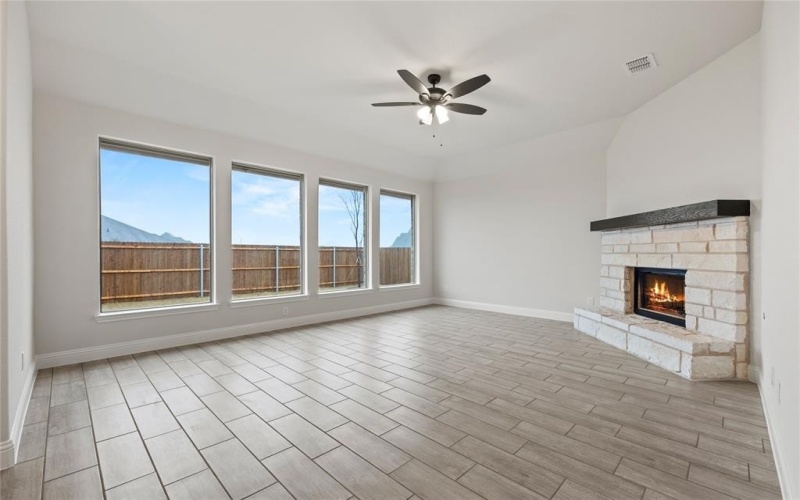 1832 Sudbury Drive, Cleburne, TX 76033, 3 Habitaciones Habitaciones , ,2 BañosBaños,Residential,En Venta,1832 Sudbury Drive,20849311