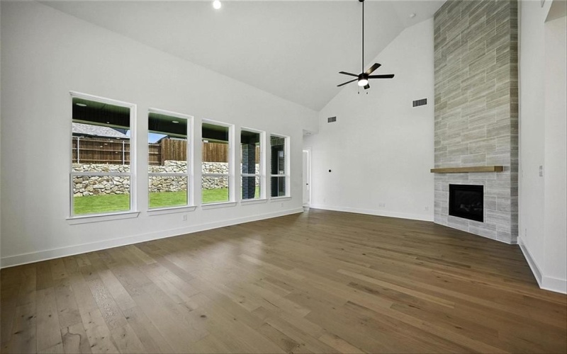 509 Red Barn Drive, Van Alstyne, TX 75495, 4 Bedrooms Bedrooms, ,5 BathroomsBathrooms,Residential,For Sale,509 Red Barn Drive,20852147