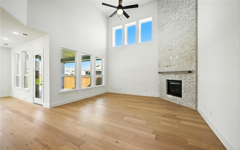 526 Red Barn Drive, Van Alstyne, TX 75495, 4 Habitaciones Habitaciones , ,3 BañosBaños,Residential,En Venta,526 Red Barn Drive,0,20852152