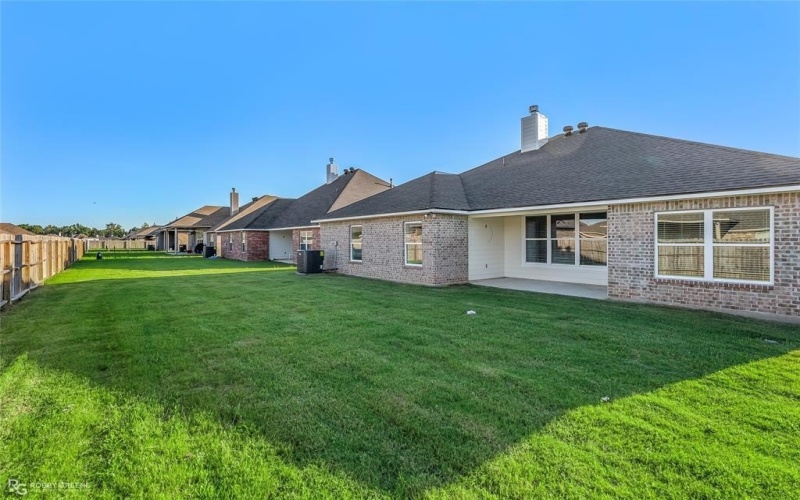 568 Brunswick Gardens, Haughton, LA 71037, 4 Habitaciones Habitaciones , ,2 BañosBaños,Residential,En Venta,568 Brunswick Gardens,20852509