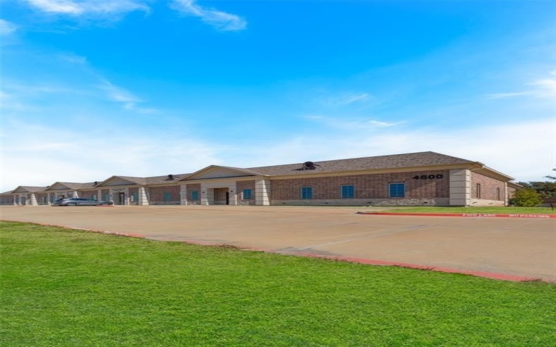 4800 N Galloway Avenue N #400, Mesquite, TX 75150, ,Otro,En Venta,4800 N Galloway Avenue N,20852767