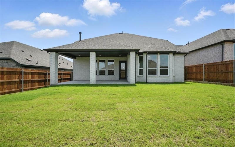 502 Red Barn Drive, Van Alstyne, TX 75495, 4 Habitaciones Habitaciones , ,5 BañosBaños,Residential,En Venta,502 Red Barn Drive,20852813