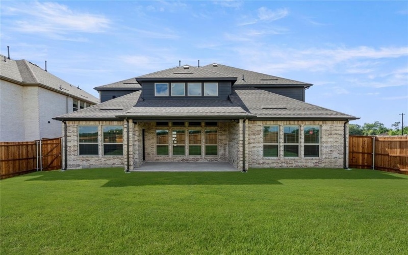 2512 Rolling Hills Drive, Melissa, TX 75454, 5 Bedrooms Bedrooms, ,5 BathroomsBathrooms,Residential,For Sale,2512 Rolling Hills Drive,20853239