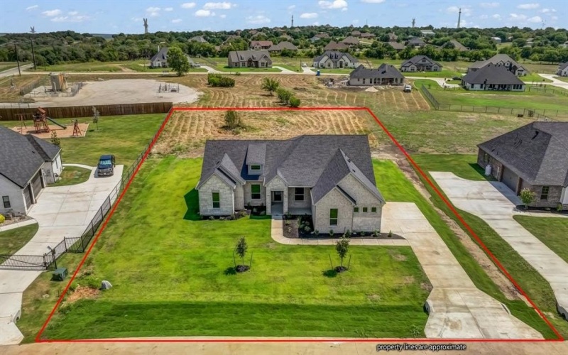 1305 Green Ridge Drive, Weatherford, TX 76085, 4 Bedrooms Bedrooms, ,2 BathroomsBathrooms,Residential,For Sale,1305 Green Ridge Drive,0,20853282