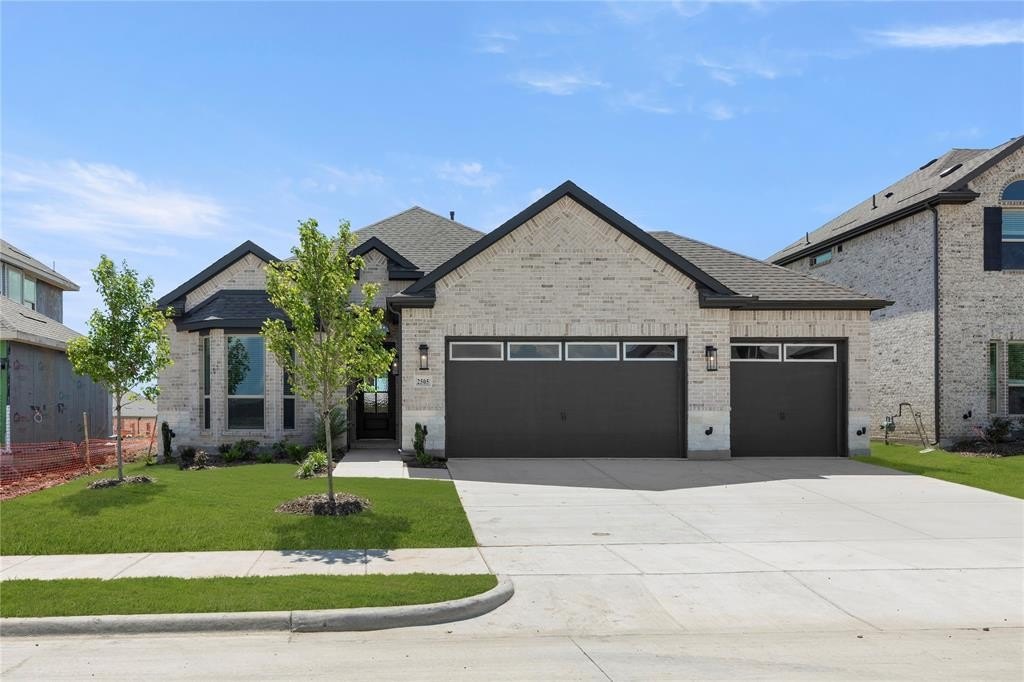 2505 Rolling Hills Drive, Melissa, TX 75454, 4 Bedrooms Bedrooms, ,3 BathroomsBathrooms,Residential,For Sale,2505 Rolling Hills Drive,20853308