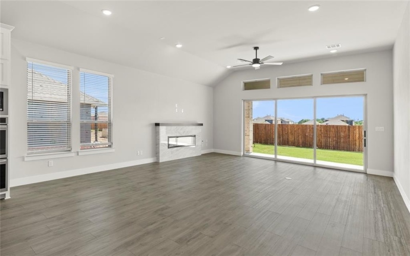 2505 Rolling Hills Drive, Melissa, TX 75454, 4 Bedrooms Bedrooms, ,3 BathroomsBathrooms,Residential,For Sale,2505 Rolling Hills Drive,20853308