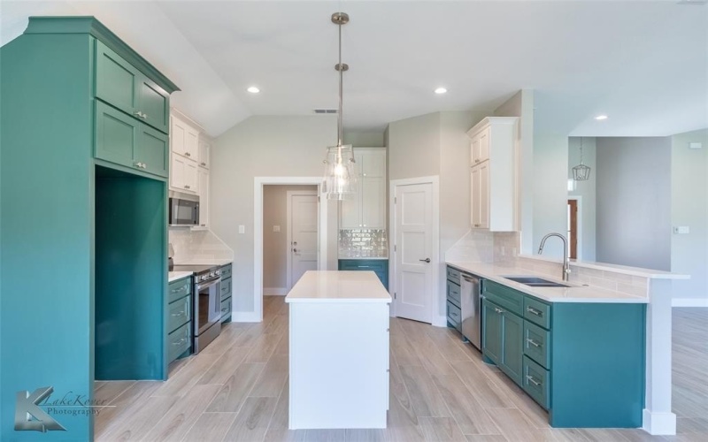 1005 Kingwood Avenue, Clyde, TX 79510, 3 Habitaciones Habitaciones , ,2 BañosBaños,Residential,En Venta,1005 Kingwood Avenue,20850848