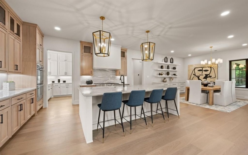 2512 Pointe Court, Colleyville, TX 76034, 4 Bedrooms Bedrooms, ,5 BathroomsBathrooms,Residential,For Sale,2512 Pointe Court,20850851