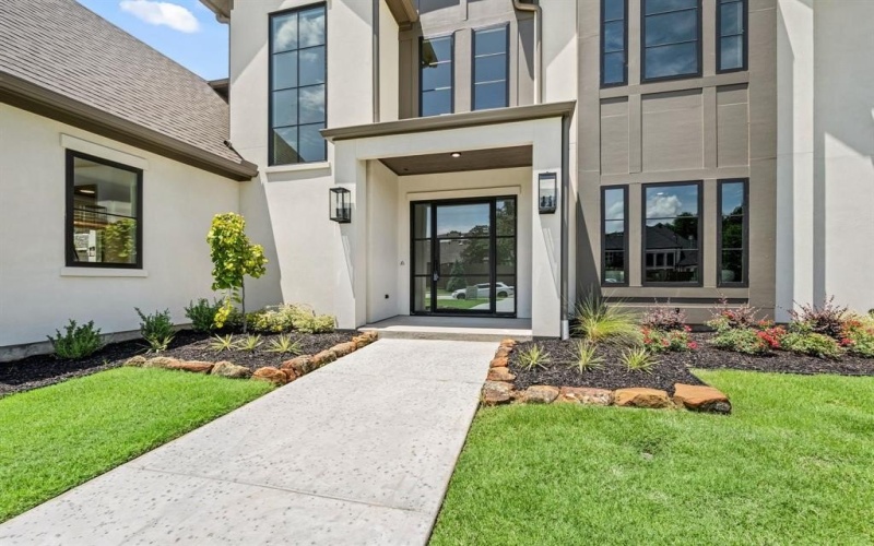 2512 Pointe Court, Colleyville, TX 76034, 4 Bedrooms Bedrooms, ,5 BathroomsBathrooms,Residential,For Sale,2512 Pointe Court,20850851