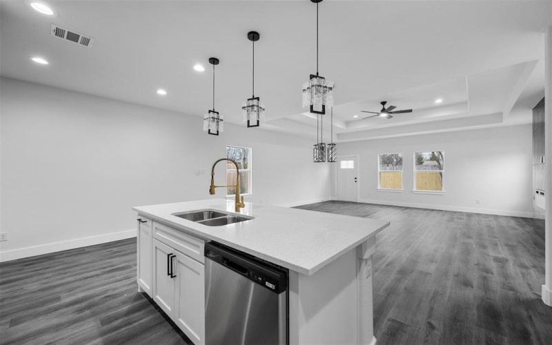 3051 Michigan Avenue, Dallas, TX 75216, 4 Habitaciones Habitaciones , ,2 BañosBaños,Residential,En Venta,3051 Michigan Avenue,20853363