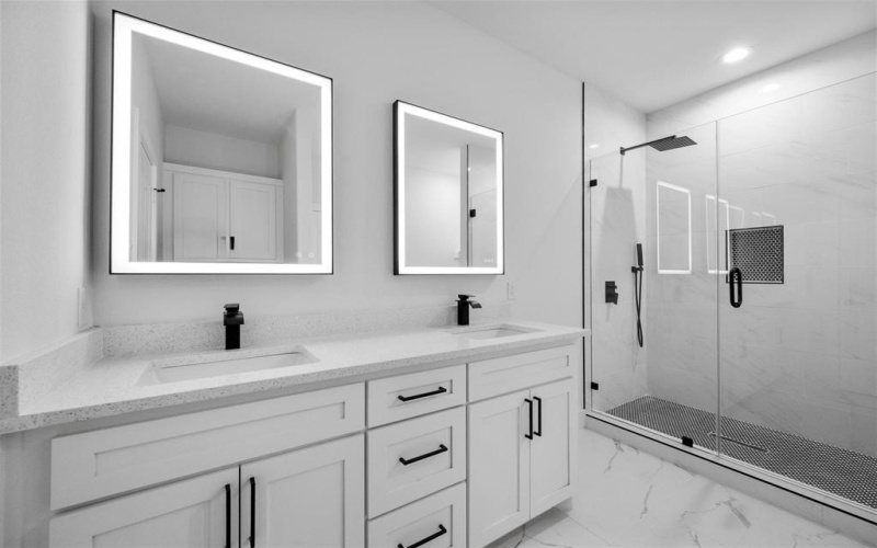 3051 Michigan Avenue, Dallas, TX 75216, 4 Habitaciones Habitaciones , ,2 BañosBaños,Residential,En Venta,3051 Michigan Avenue,20853363