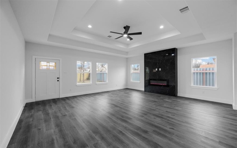 3051 Michigan Avenue, Dallas, TX 75216, 4 Habitaciones Habitaciones , ,2 BañosBaños,Residential,En Venta,3051 Michigan Avenue,20853363