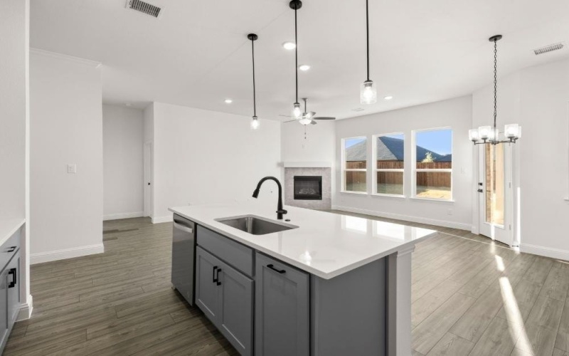 231 Ivory Brook Cove Drive, Lavon, TX 75166, 4 Habitaciones Habitaciones , ,2 BañosBaños,Residential,En Venta,231 Ivory Brook Cove Drive,20850890