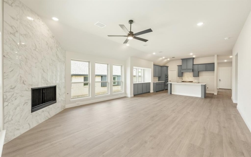210 Shawnee Trail, Alvarado, TX 76009, 4 Bedrooms Bedrooms, ,2 BathroomsBathrooms,Residential,For Sale,210 Shawnee Trail,20850988