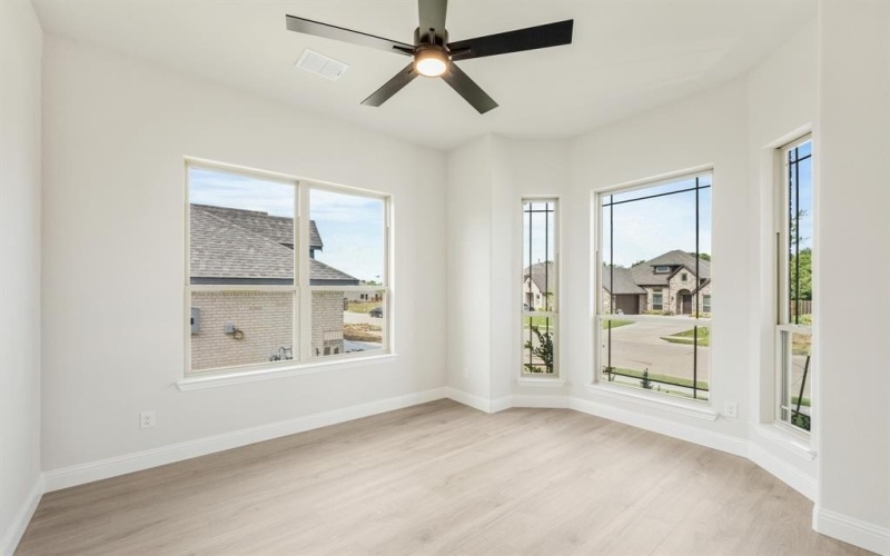 210 Shawnee Trail, Alvarado, TX 76009, 4 Bedrooms Bedrooms, ,2 BathroomsBathrooms,Residential,For Sale,210 Shawnee Trail,20850988