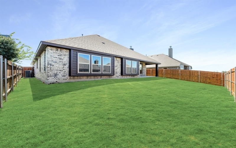211 Seminole Trail, Alvarado, TX 76009, 4 Bedrooms Bedrooms, ,3 BathroomsBathrooms,Residential,For Sale,211 Seminole Trail,0,20851040