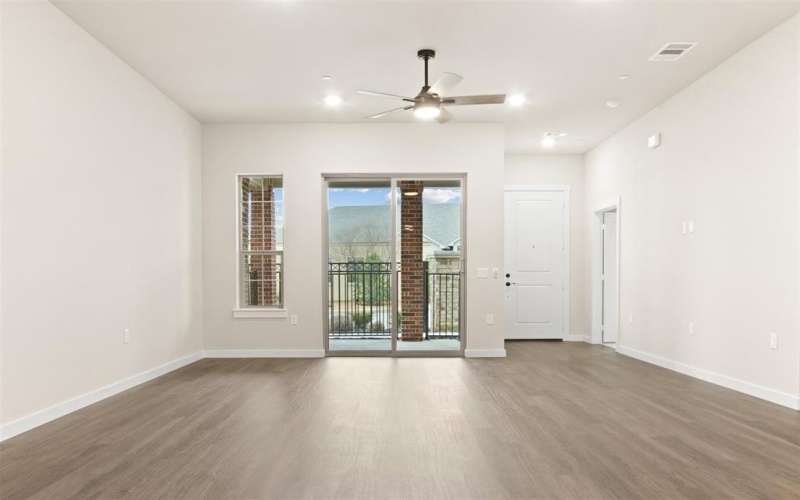 7247 Sauvignon Way, Grand Prairie, TX 75054, 2 Habitaciones Habitaciones , ,2 BañosBaños,Residential,En Venta,7247 Sauvignon Way,0,20851060