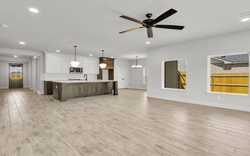 608 Jameson, Springtown, TX 76082, 4 Bedrooms Bedrooms, ,2 BathroomsBathrooms,Residential,For Sale,608 Jameson,20851104