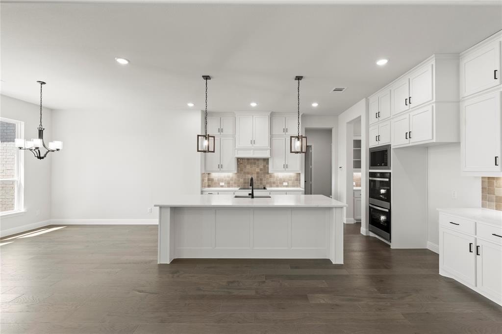 325 Waterview, Gunter, TX 75058, 4 Bedrooms Bedrooms, ,3 BathroomsBathrooms,Residential,For Sale,325 Waterview,20853490