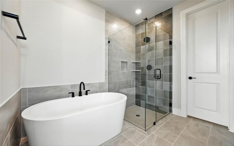 805 Running Iron Trail, Mansfield, TX 76052, 4 Habitaciones Habitaciones , ,3 BañosBaños,Residential,En Venta,805 Running Iron Trail,20851148