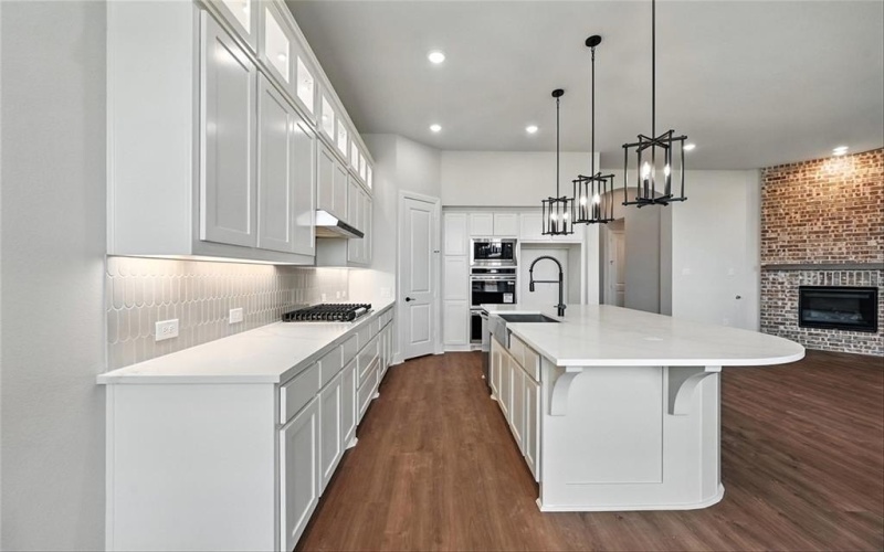 805 Running Iron Trail, Mansfield, TX 76052, 4 Habitaciones Habitaciones , ,3 BañosBaños,Residential,En Venta,805 Running Iron Trail,20851148