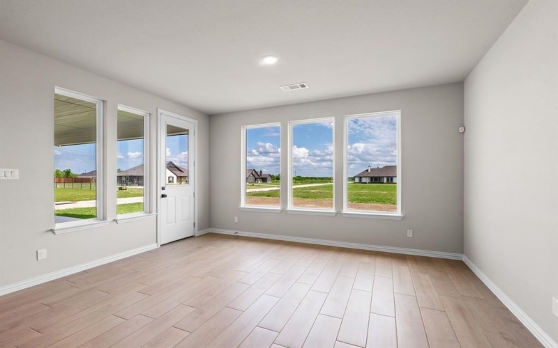 3101 White Oak Road, Oak Ridge, TX 75161, 4 Bedrooms Bedrooms, ,3 BathroomsBathrooms,Residential,For Sale,3101 White Oak Road,20853629
