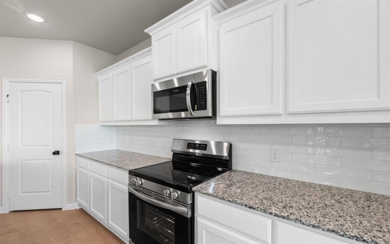 3101 White Oak Road, Oak Ridge, TX 75161, 4 Bedrooms Bedrooms, ,3 BathroomsBathrooms,Residential,For Sale,3101 White Oak Road,20853629