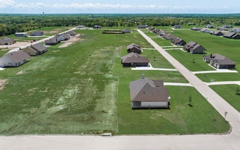 3101 White Oak Road, Oak Ridge, TX 75161, 4 Bedrooms Bedrooms, ,3 BathroomsBathrooms,Residential,For Sale,3101 White Oak Road,20853629