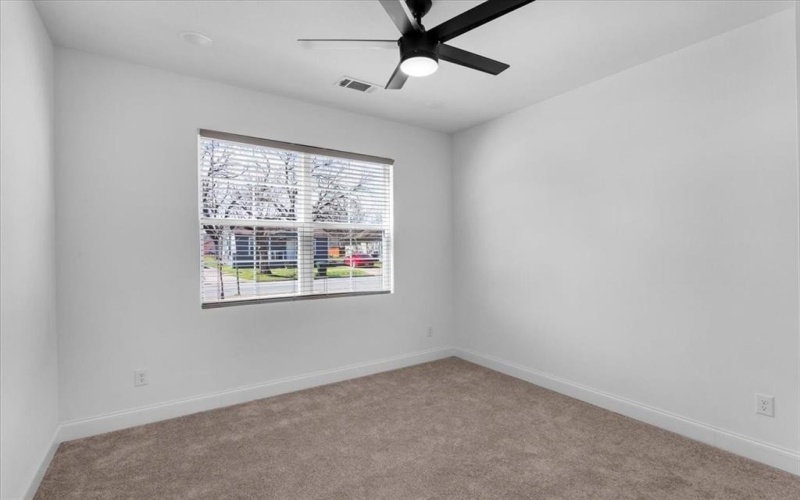 1323 S Montgomery Street, Sherman, TX 75090, 4 Bedrooms Bedrooms, ,2 BathroomsBathrooms,Residential,For Sale,1323 S Montgomery Street,20851327