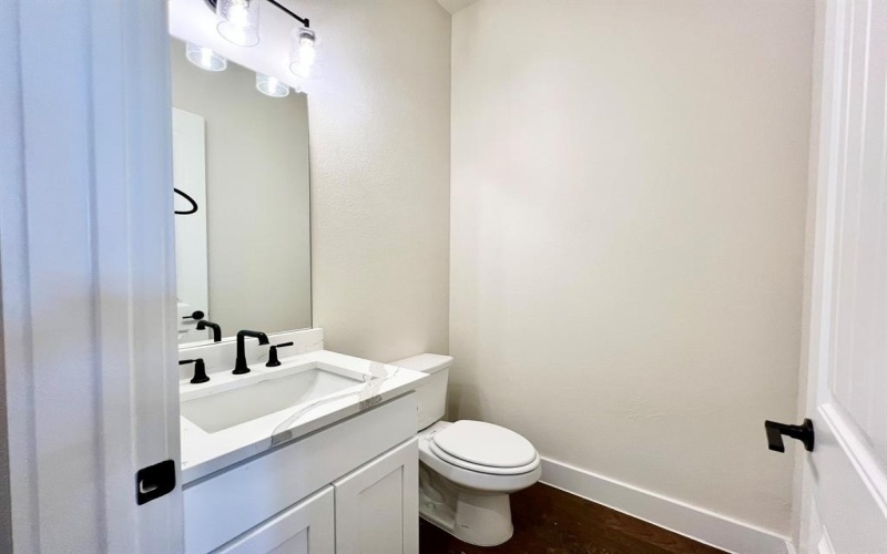 1045 Woodland Road, Weatherford, TX 76088, 5 Habitaciones Habitaciones , ,3 BañosBaños,Residential,En Venta,1045 Woodland Road,20851410