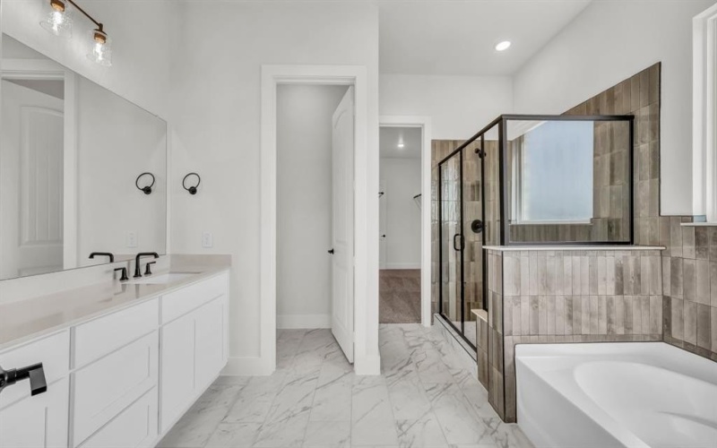 1045 Woodland Road, Weatherford, TX 76088, 5 Habitaciones Habitaciones , ,3 BañosBaños,Residential,En Venta,1045 Woodland Road,0,20851410