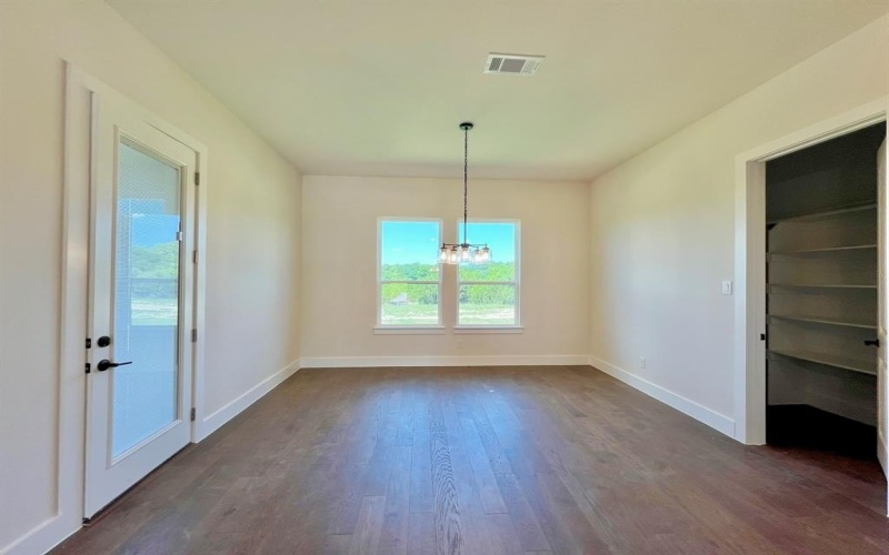 1045 Woodland Road, Weatherford, TX 76088, 5 Habitaciones Habitaciones , ,3 BañosBaños,Residential,En Venta,1045 Woodland Road,20851410