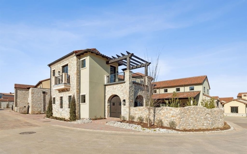 10 Catalonia Drive, Westlake, TX 76262, 4 Habitaciones Habitaciones , ,5 BañosBaños,Residential,En Venta,10 Catalonia Drive,20851468