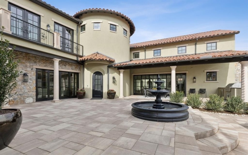 10 Catalonia Drive, Westlake, TX 76262, 4 Habitaciones Habitaciones , ,5 BañosBaños,Residential,En Venta,10 Catalonia Drive,20851468